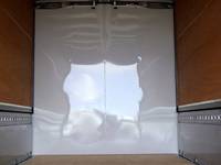 三菱ふそうキャンターアルミウイング小型（2t・3t）[写真14]