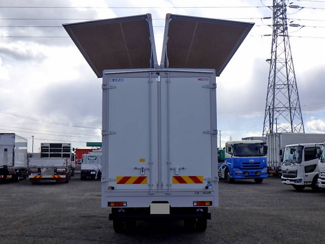 三菱ふそうキャンターアルミウイング小型（2t・3t）[写真02]