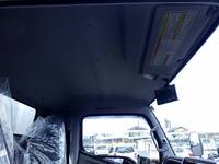 三菱ふそうキャンターアルミウイング小型（2t・3t）[写真20]