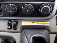 三菱ふそうキャンターアルミウイング小型（2t・3t）[写真25]