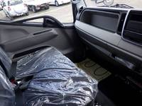 三菱ふそうキャンターアルミウイング小型（2t・3t）[写真29]