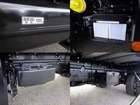 三菱ふそうキャンターアルミウイング小型（2t・3t）[写真37]