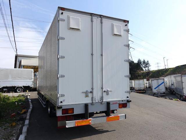 いすゞフォワードアルミバン中型（4t）[写真02]