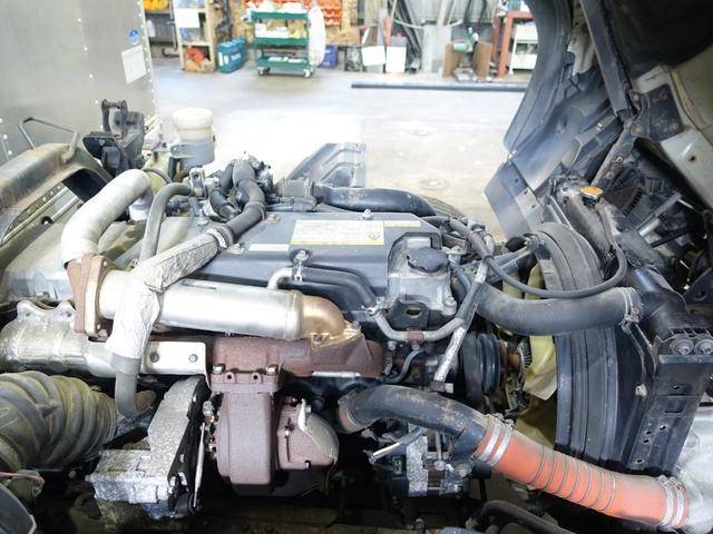 いすゞフォワードアルミバン中型（4t）[写真20]