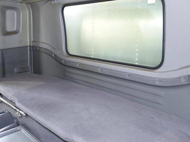 いすゞフォワードアルミバン中型（4t）[写真28]