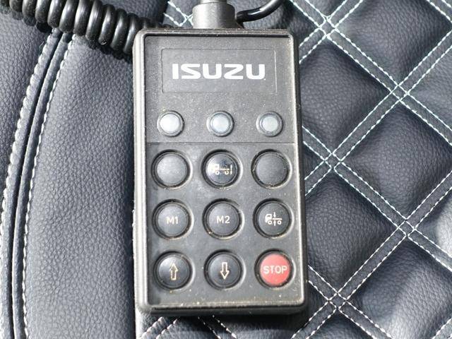 いすゞフォワードアルミバン中型（4t）[写真29]
