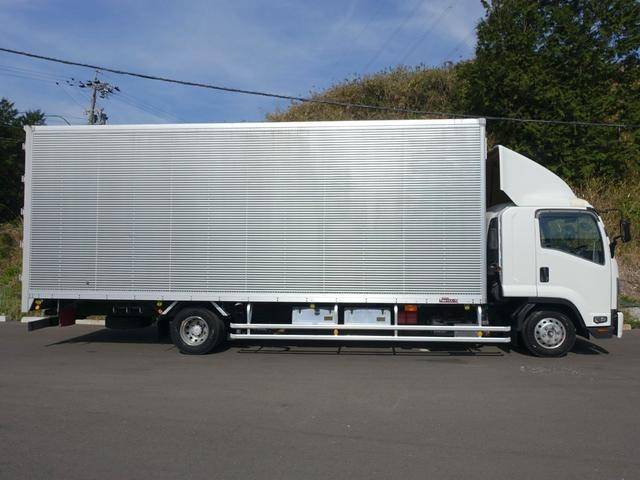 いすゞフォワードアルミバン中型（4t）[写真04]