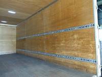 いすゞフォワードアルミバン中型（4t）[写真09]