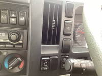 いすゞフォワード冷凍車（冷蔵車）中型（4t）[写真31]