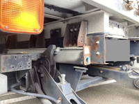 いすゞフォワード冷凍車（冷蔵車）中型（4t）[写真05]