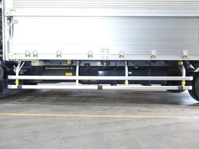 いすゞフォワードアルミウイング中型（4t）[写真18]