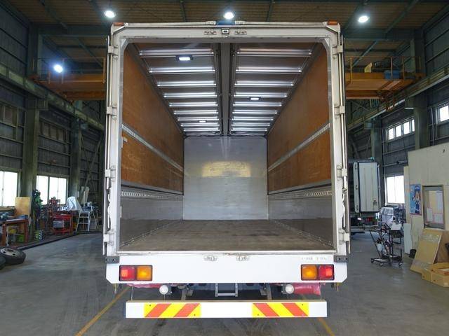 いすゞフォワードアルミウイング中型（4t）[写真07]