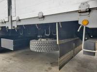 いすゞギガアルミブロック大型（10t）[写真23]