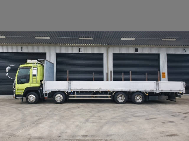 いすゞギガアルミブロック大型（10t）[写真05]