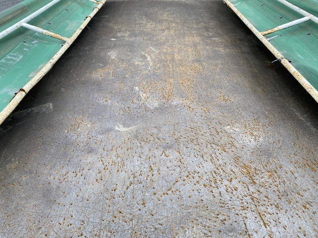 三菱ふそうキャンターダンプ小型（2t・3t）[写真10]