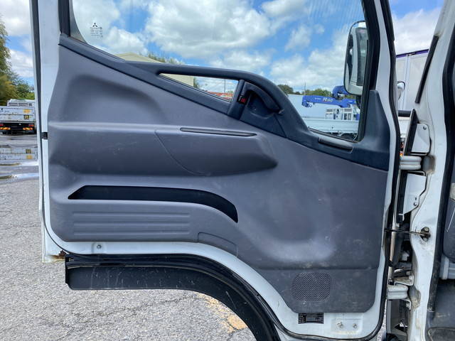 三菱ふそうキャンターダンプ小型（2t・3t）[写真23]