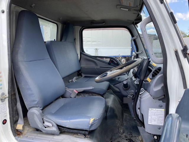 三菱ふそうキャンターダンプ小型（2t・3t）[写真26]