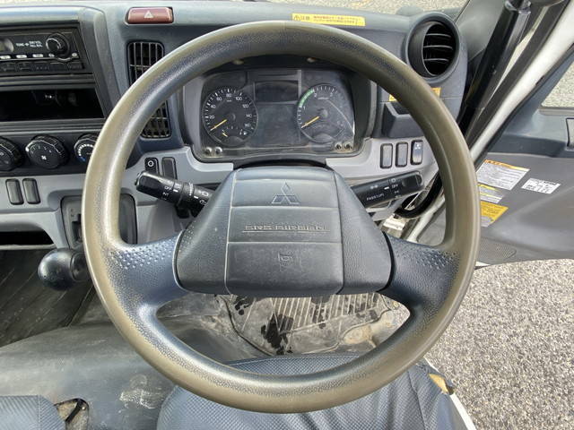 三菱ふそうキャンターダンプ小型（2t・3t）[写真31]