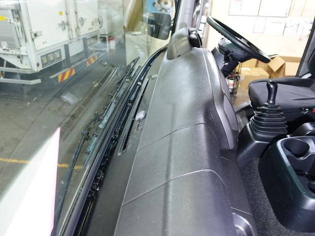 日野レンジャー冷凍車（冷蔵車）増トン（6t・8t）[写真29]