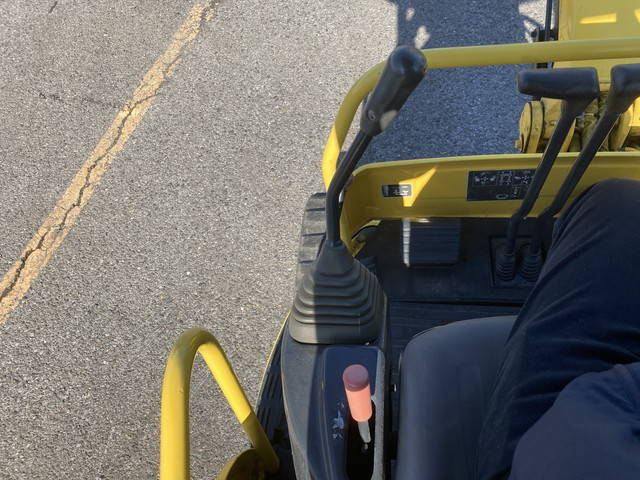 ヤンマーミニユンボ（ミニバックホー）[写真19]