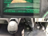 三菱ふそうキャンター平ボディ小型（2t・3t）[写真26]