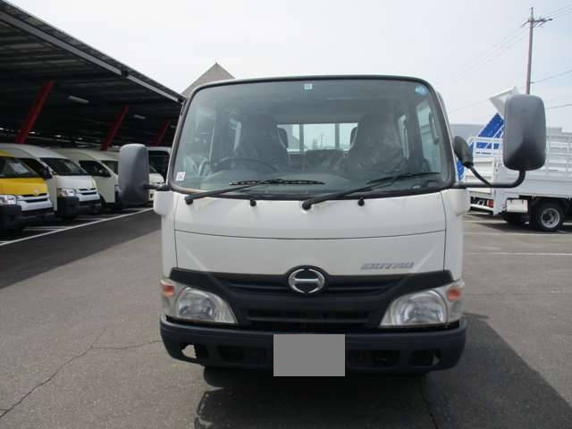 日野デュトロダブルキャブ（Wキャブ）小型（2t・3t）[写真03]