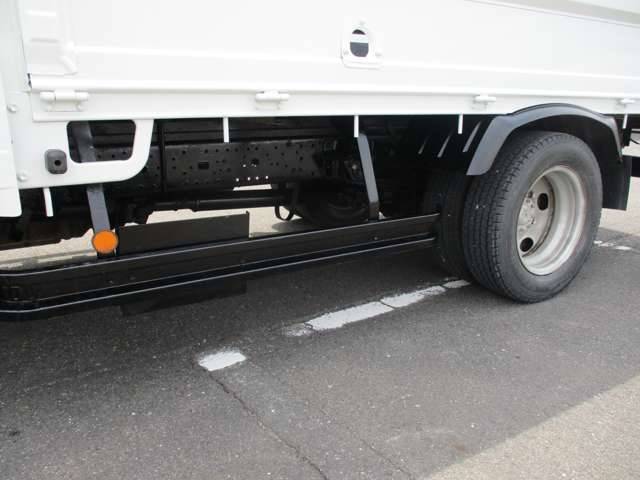 日野デュトロダブルキャブ（Wキャブ）小型（2t・3t）[写真09]
