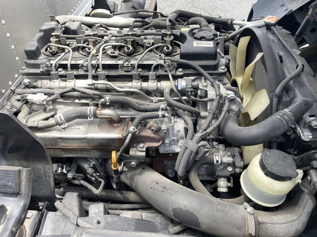 日産アトラスアルミバン小型（2t・3t）[写真21]