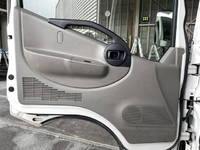 日産アトラスアルミバン小型（2t・3t）[写真23]