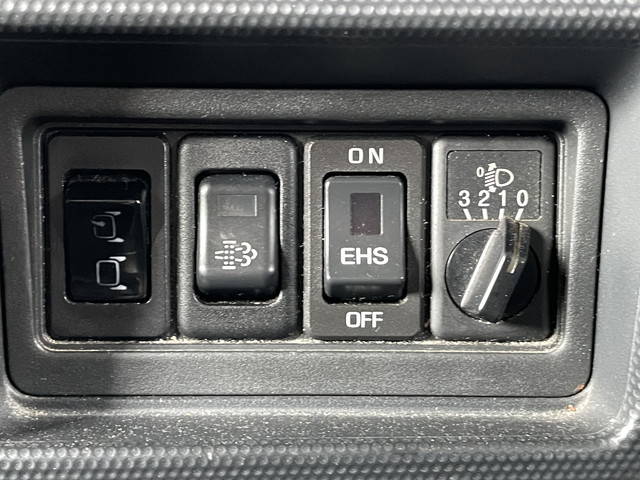 日産アトラスアルミバン小型（2t・3t）[写真32]