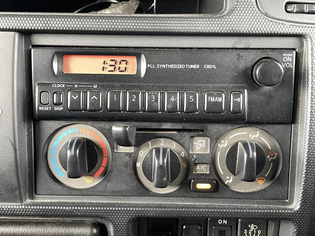 日産アトラスアルミバン小型（2t・3t）[写真34]