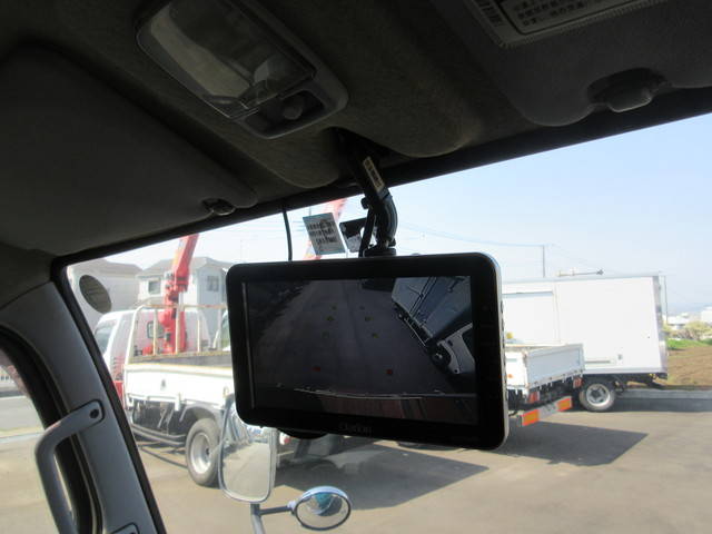 三菱ふそうキャンターアルミバン小型（2t・3t）[写真16]