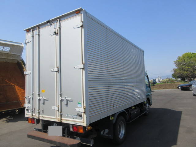 三菱ふそうキャンターアルミバン小型（2t・3t）[写真04]