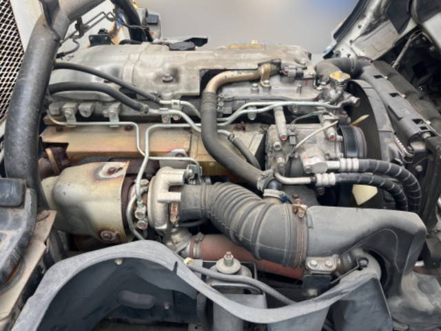 三菱ふそうキャンター高圧洗浄車小型（2t・3t）[写真29]