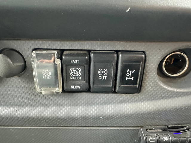 いすゞフォワードクレーン4段増トン（6t・8t）[写真25]