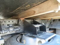 いすゞエルフ平ボディ小型（2t・3t）[写真33]