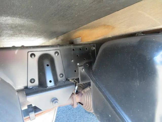 いすゞエルフ平ボディ小型（2t・3t）[写真34]