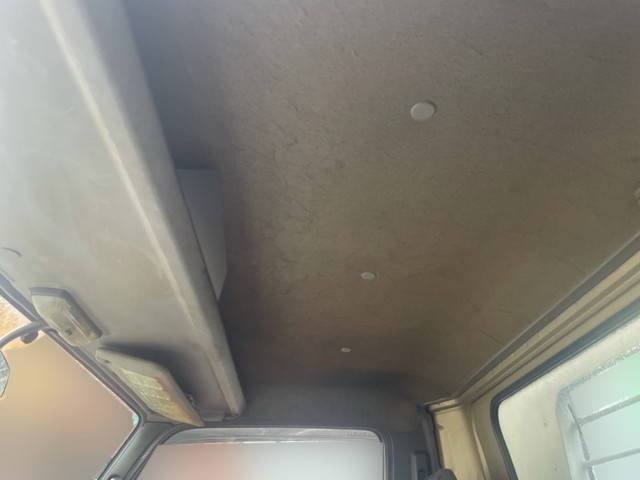 いすゞエルフアルミブロック小型（2t・3t）[写真28]