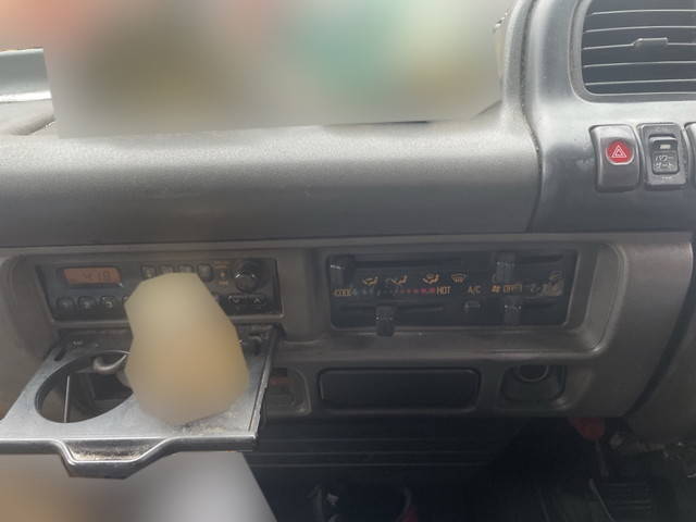 いすゞエルフアルミブロック小型（2t・3t）[写真35]