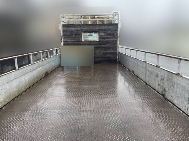 いすゞエルフアルミブロック小型（2t・3t）[写真09]