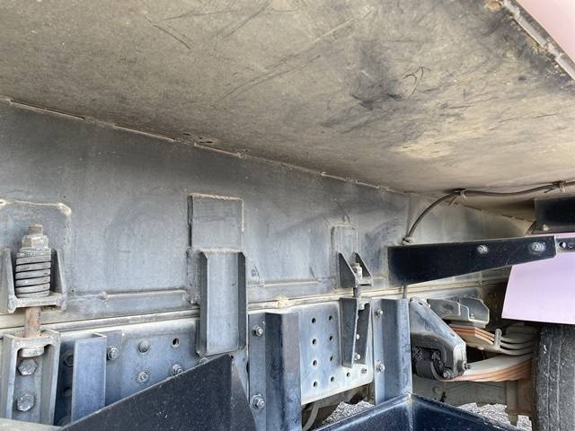 三菱ふそうキャンターパッカー車（塵芥車）小型（2t・3t）[写真25]