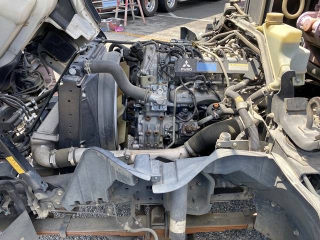 三菱ふそうキャンターパッカー車（塵芥車）小型（2t・3t）[写真27]