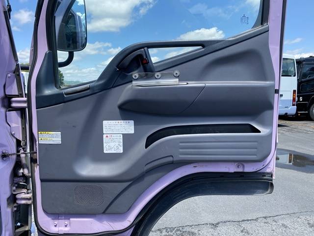 三菱ふそうキャンターパッカー車（塵芥車）小型（2t・3t）[写真31]