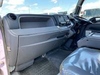 三菱ふそうキャンターパッカー車（塵芥車）小型（2t・3t）[写真32]