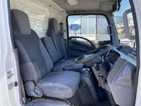 いすゞエルフ冷凍車（冷蔵車）小型（2t・3t）[写真27]