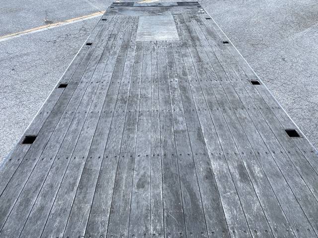 三菱ふそうスーパーグレートセルフローダー大型（10t）[写真12]