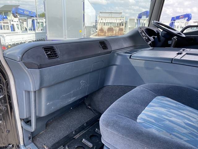 三菱ふそうスーパーグレートセルフローダー大型（10t）[写真31]