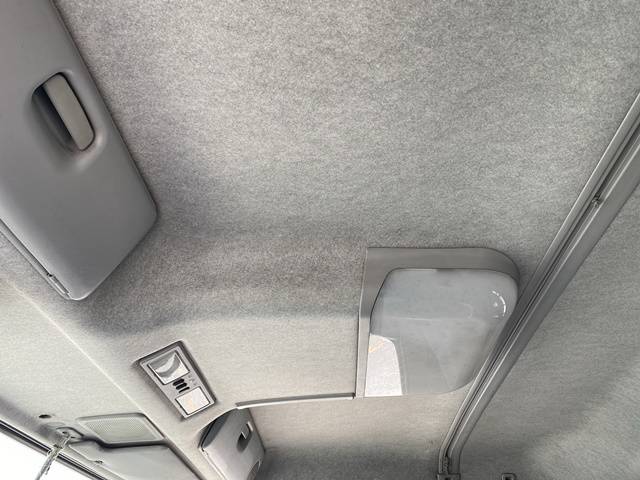 三菱ふそうスーパーグレートセルフローダー大型（10t）[写真33]