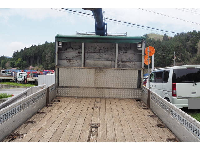 いすゞギガクレーン4段大型（10t）[写真14]