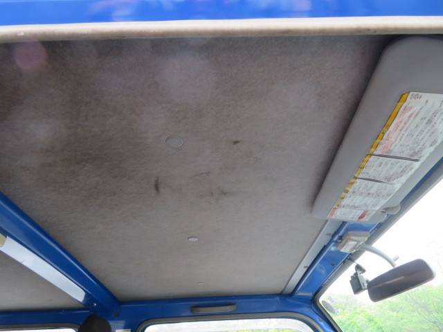 いすゞエルフダブルキャブ（Wキャブ）小型（2t・3t）[写真20]